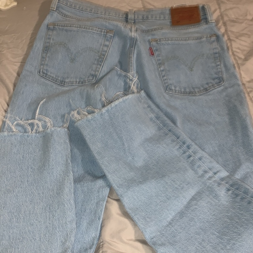 LEVIS JEANS ‼️ - Picture 5 of 5